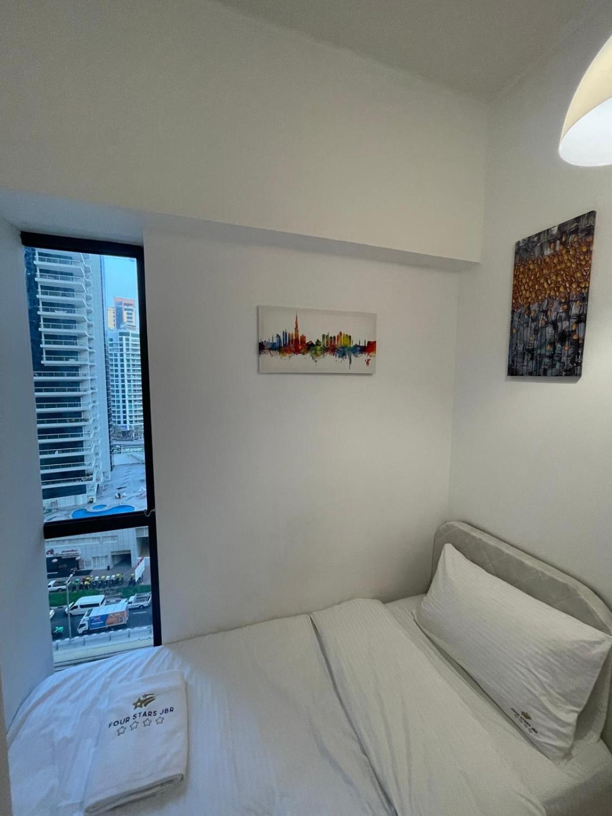 Four Stars Dubai Marina Jbr Hotel Ngoại thất bức ảnh