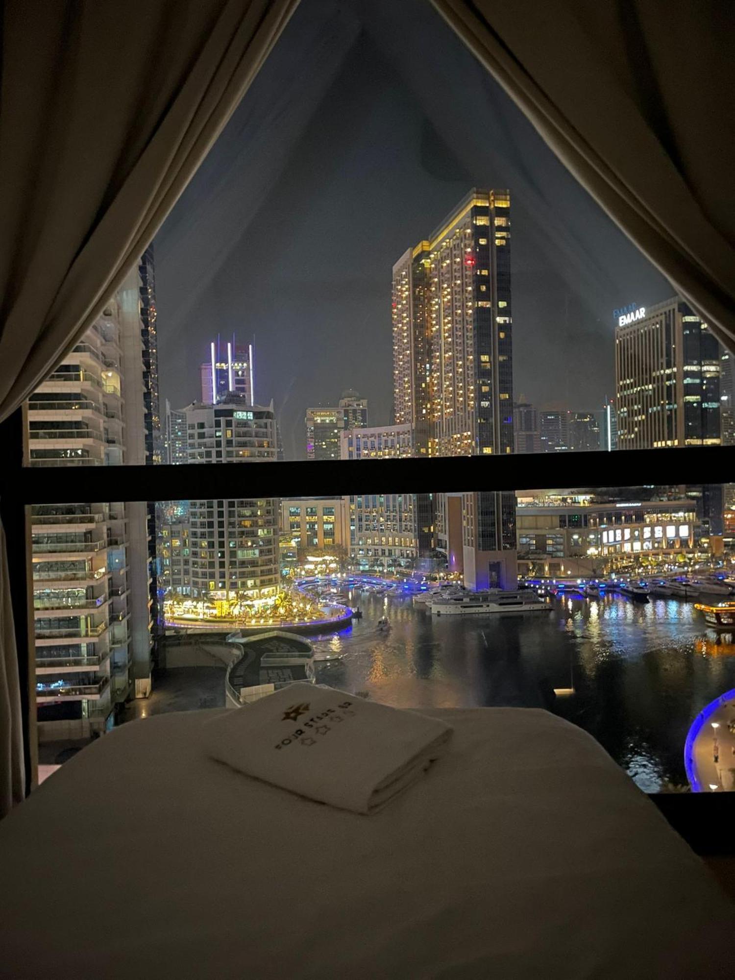 Four Stars Dubai Marina Jbr Hotel Ngoại thất bức ảnh